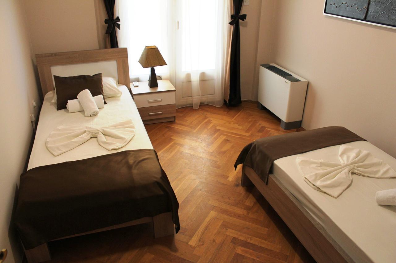 Hotel Crnogorska Kuca 4*