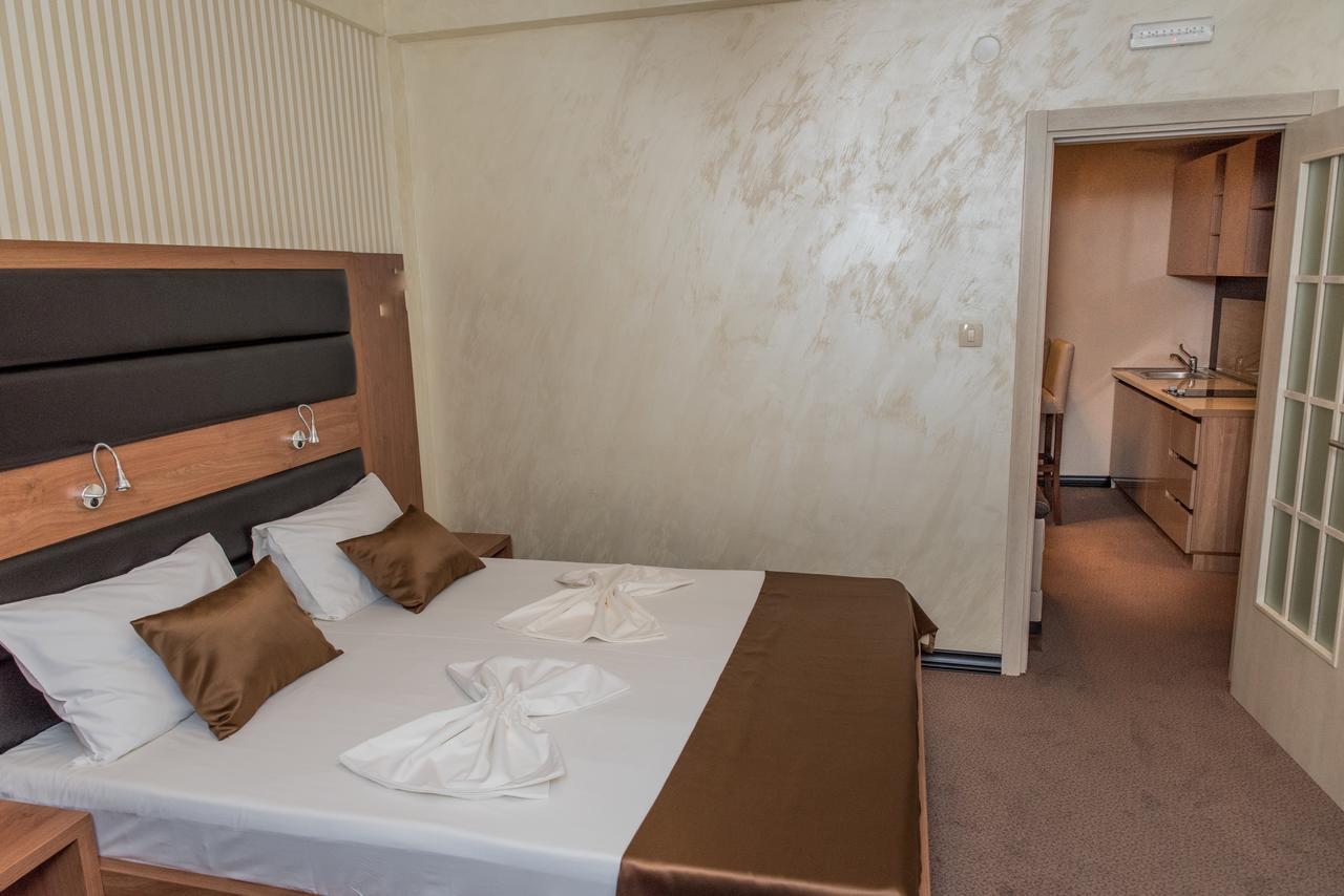 Crnogorska Kuca 4* Podgorica